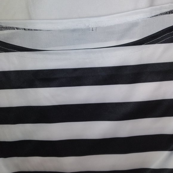 Women's Casual Short Sleeve Striped Midi Dress - Picture 8 of 8